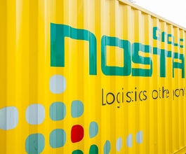 Gelber NOSTA Container