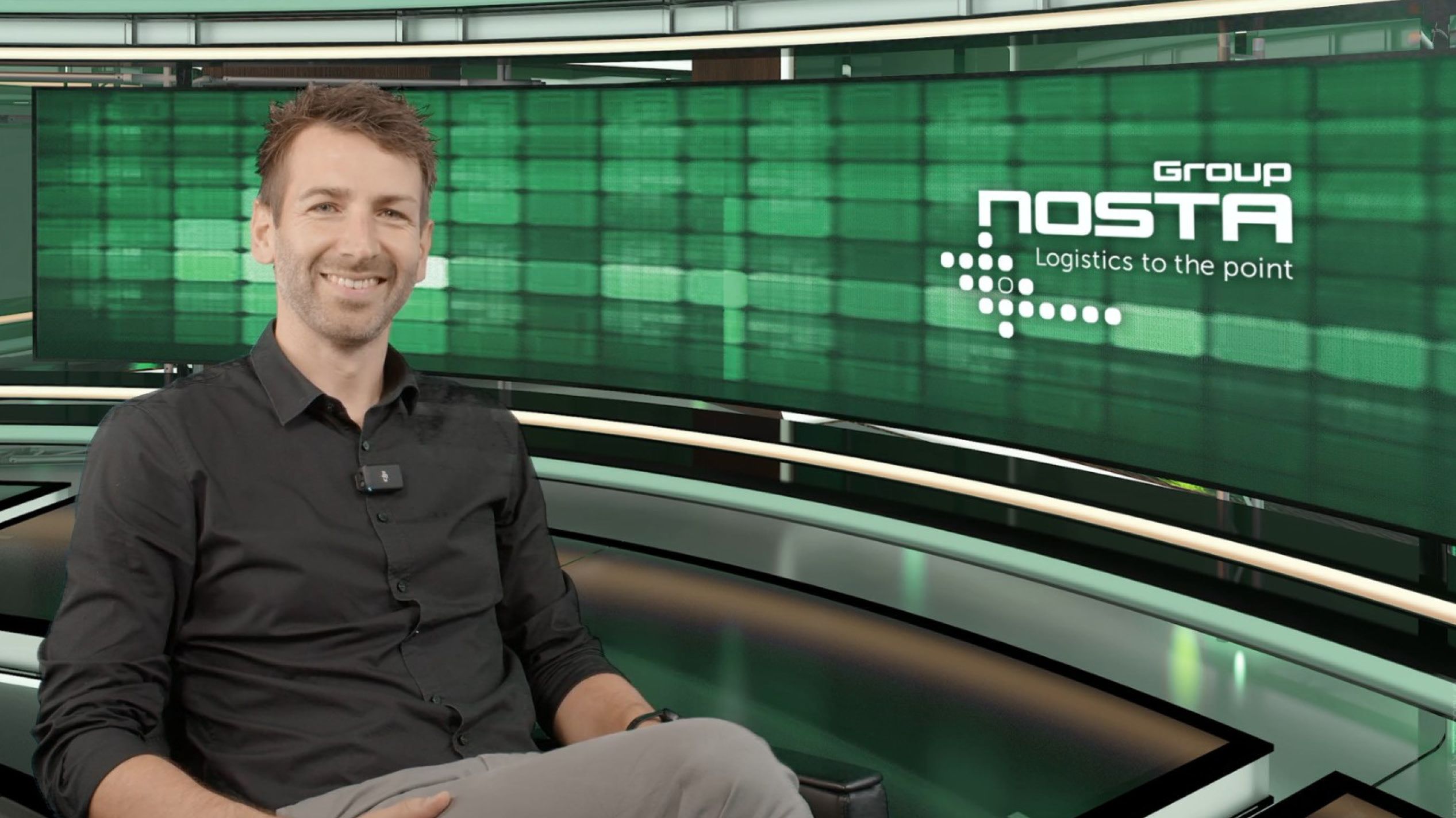 Christian Hammacher in Videostudio Christian Hammacher im Interview